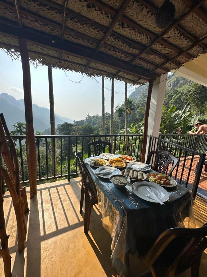 Adam'S Apple Homestay Ела Екстериор снимка