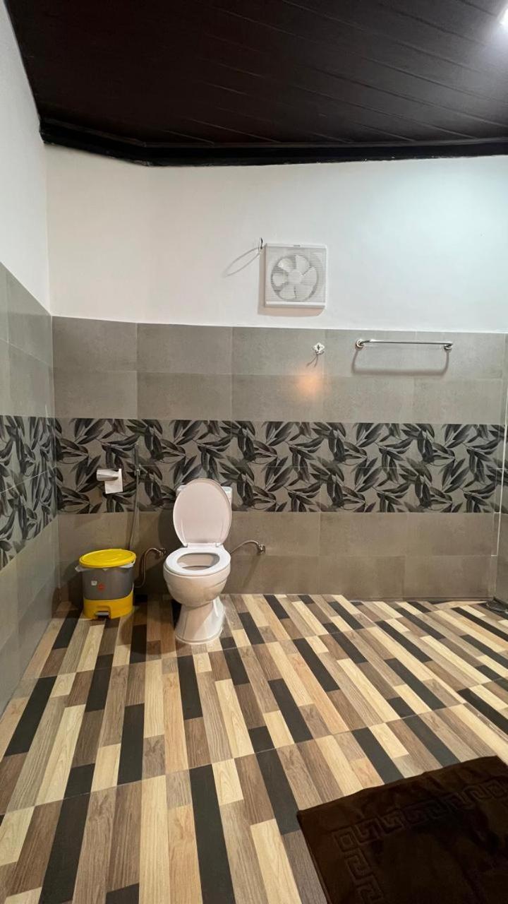 Adam'S Apple Homestay Ела Екстериор снимка