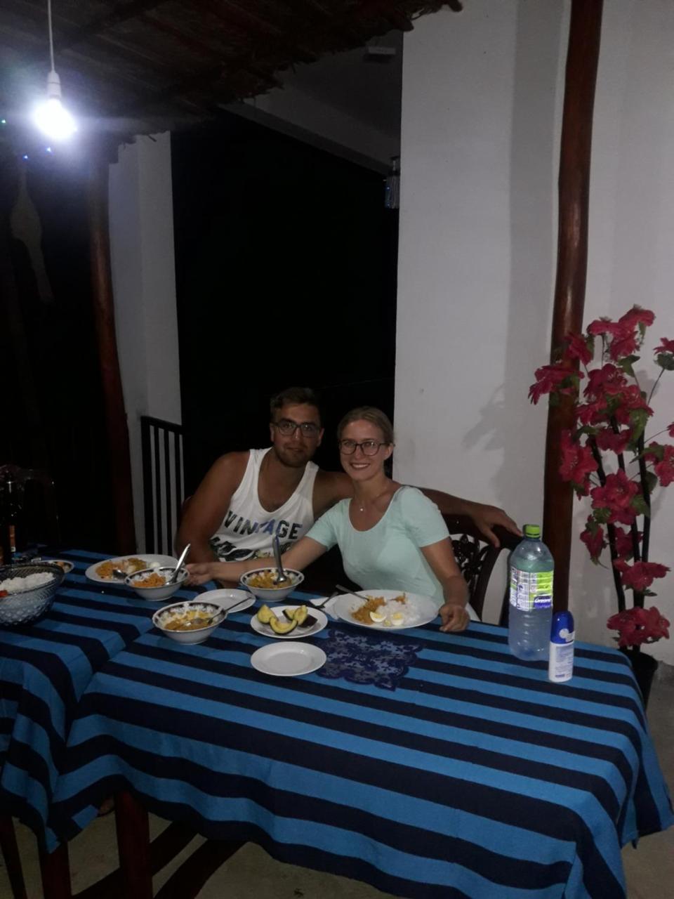 Adam'S Apple Homestay Ела Екстериор снимка